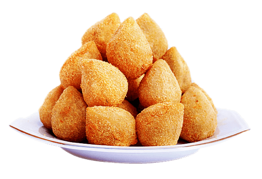 Porção de coxinhas crocantes da Tadashi Salgados — salgados artesanais para festas e eventos